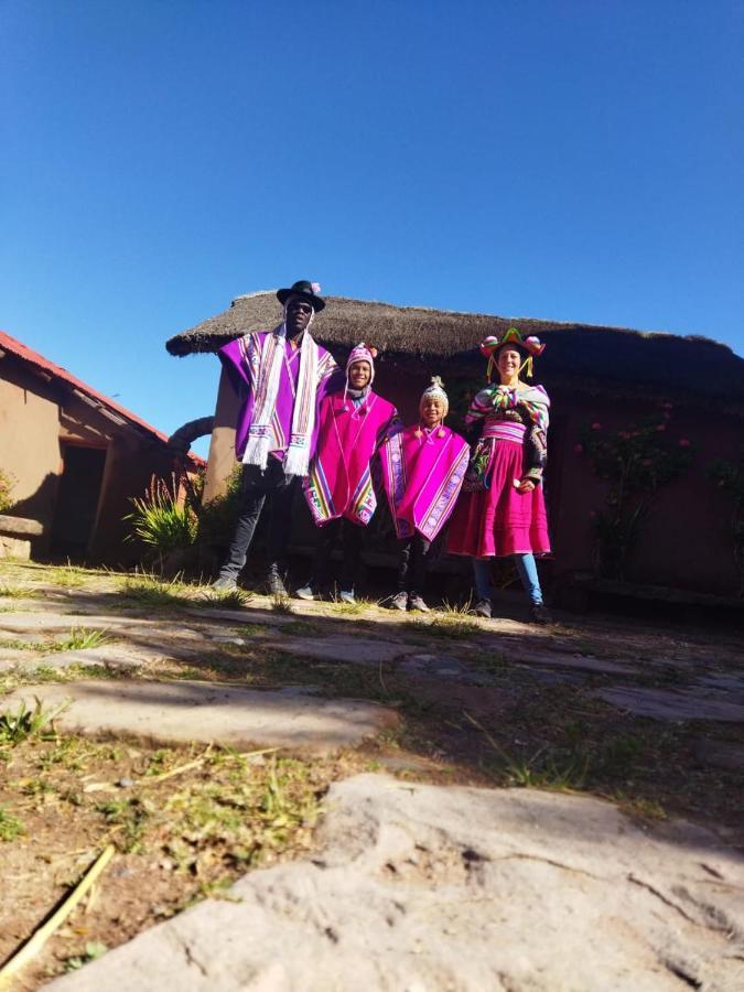 Hospedaje Rural La Florida En Llachon, Titicaca Puno Eksteriør bilde