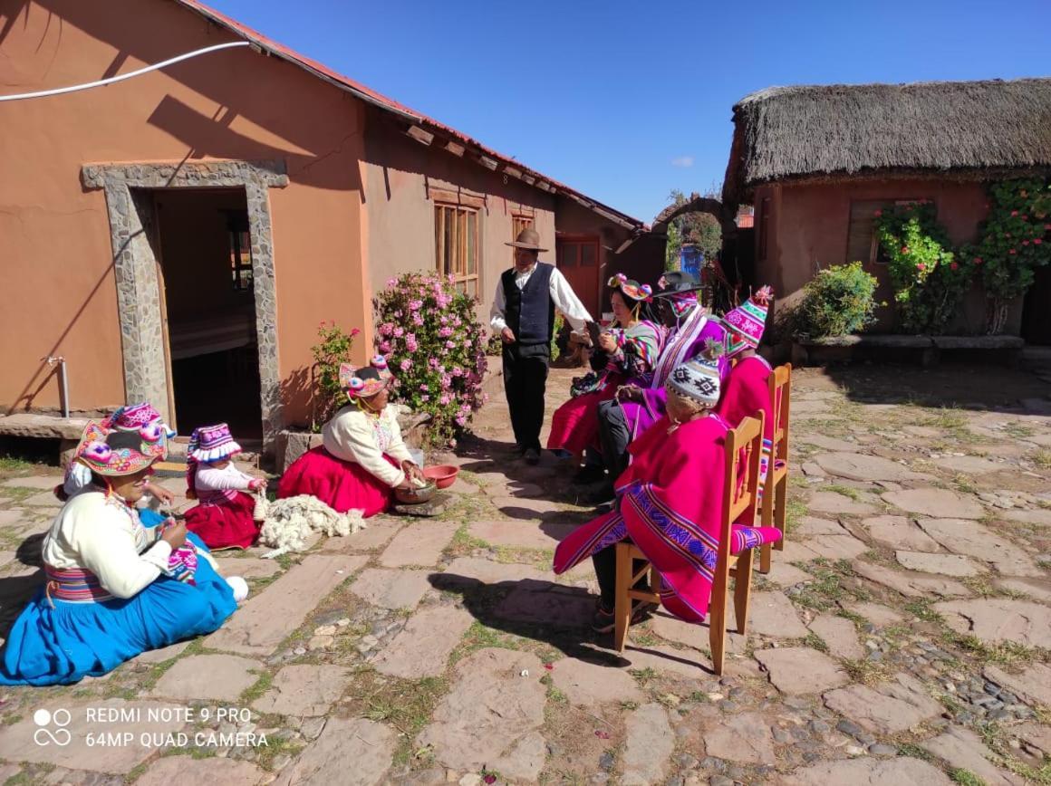 Hospedaje Rural La Florida En Llachon, Titicaca Puno Eksteriør bilde