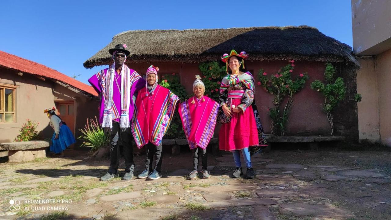 Hospedaje Rural La Florida En Llachon, Titicaca Puno Eksteriør bilde